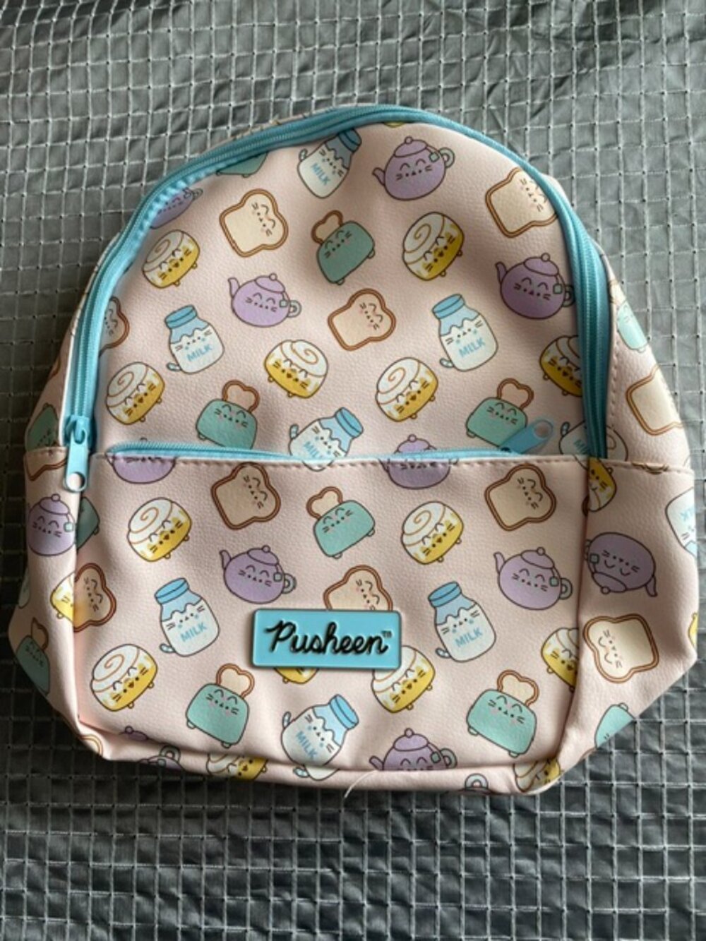 Pusheen backpack NEW